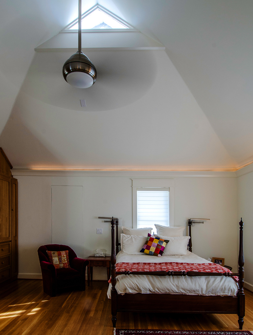 Hyde Park – Carriage House Before & After