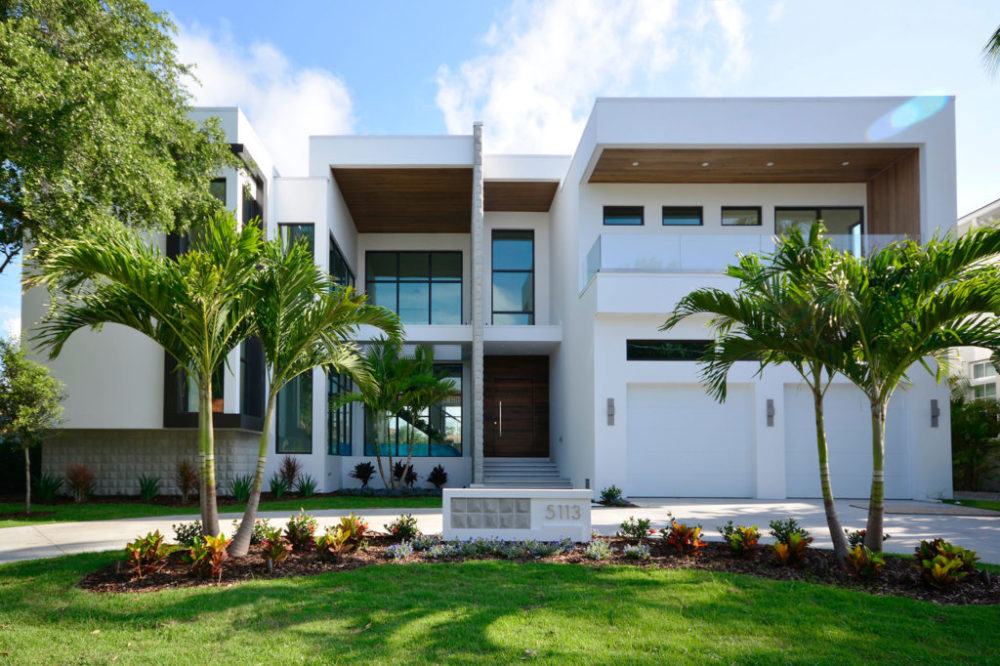 South Tampa, Sunset Park – Waterfront – Tropical Modern