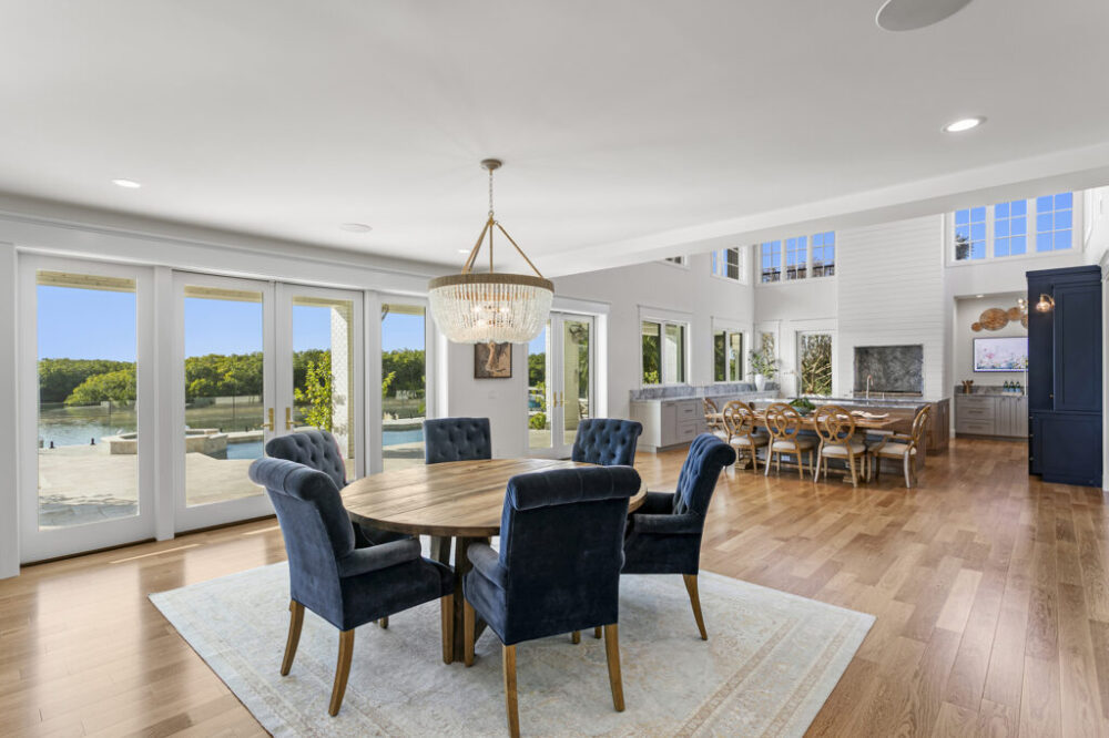 Tampa, Rocky Point – Waterfront – Transitional Tampa, Rocky Point – Waterfront – Transitional