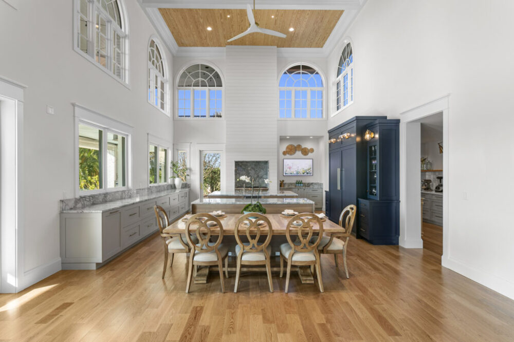 Tampa, Rocky Point – Waterfront – Transitional Tampa, Rocky Point – Waterfront – Transitional