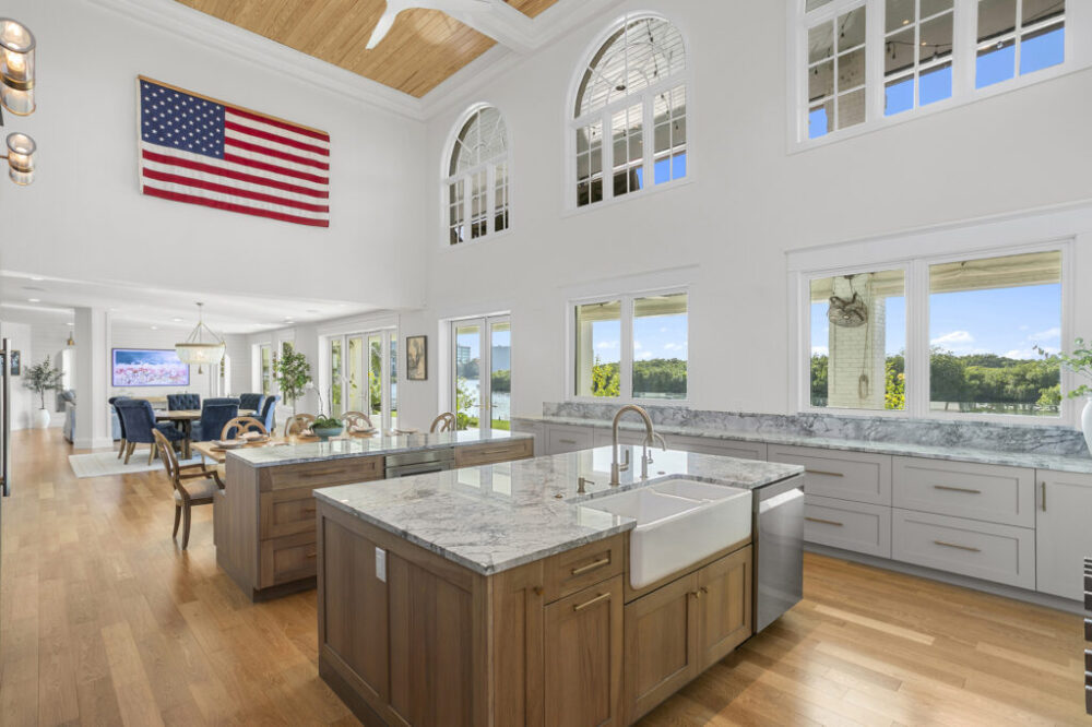 Tampa, Rocky Point – Waterfront – Transitional Tampa, Rocky Point – Waterfront – Transitional